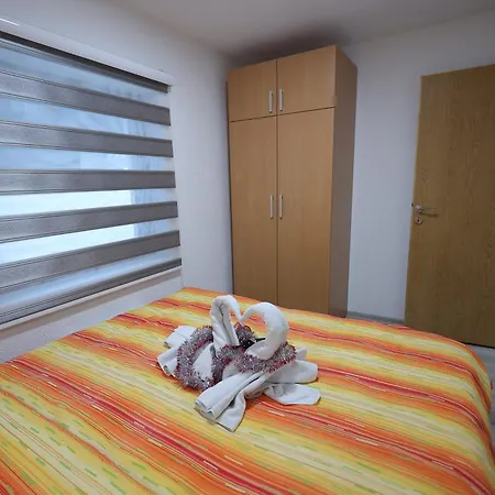 Lejlighed Apartman Strahinja 3 *